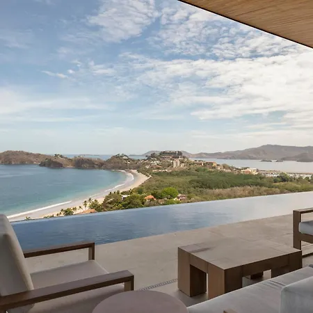 Vista Infinita - Playa Flamingo Villa